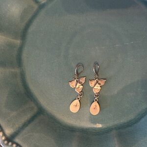 Elegant Gold Drop Earrings